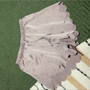 H&M silky scalloped lavender shorts